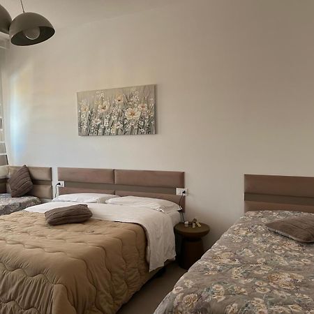 Comfort Accommodation Suite & Le Camere ベルガモ エクステリア 写真